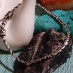 NWT-BEAUTIFUL S HOOK SERPENTINE STERLING BRACELET